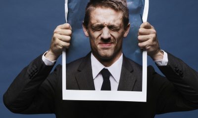 Avoir mal au travail, faut-il soigner les travailleurs ou le travail?
